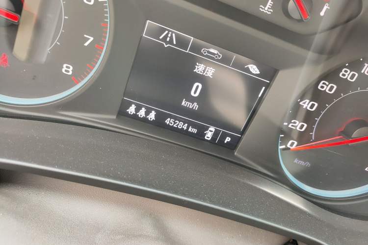 Used Chevrolet Malibu XL 2019 535T CVT Rui Xing Edition Odometer Close Up