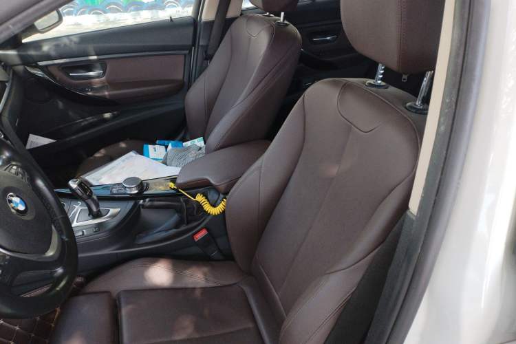 Used BMW 3 Series 2019 320Li Fashion Model
