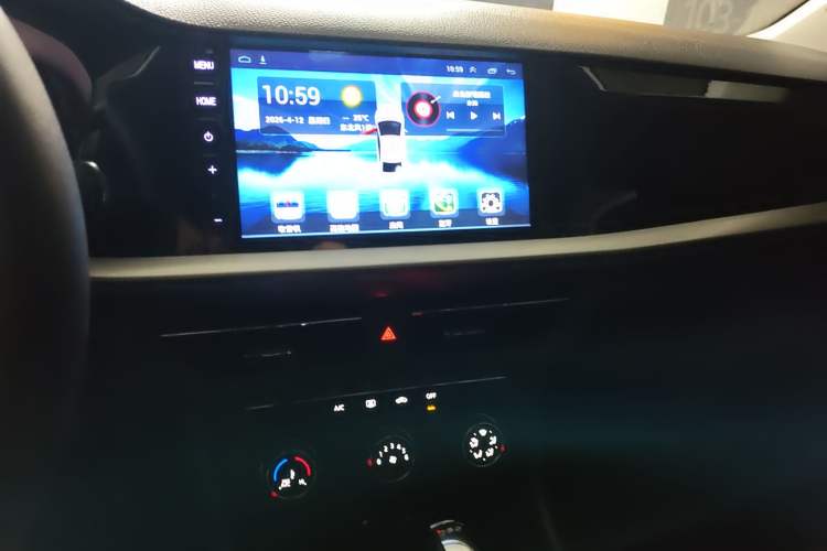 Used Volkswagen Lavida 2018 280TSI DSG Comfort Edition China V Standard Audio And AC Panel