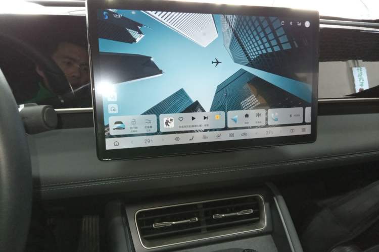 Used BYD Qin L 2025 DM-i Smart Drive 120KM Superior Model
