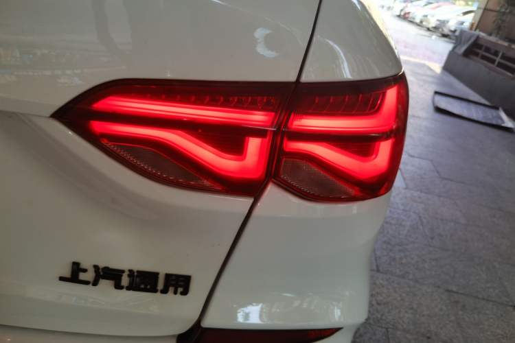 Used Chevrolet Monza 2019 Redline 320T Dual-Clutch Joyful Edition China VI Standard