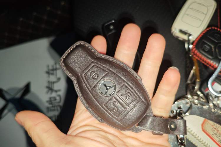 Used Mercedes-Benz GLC 2019 Facelift GLC 260 L 4MATIC Luxury Model
