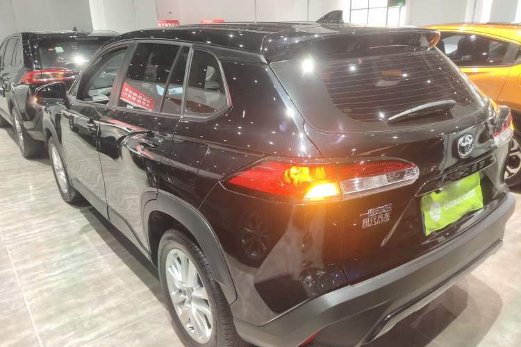 Used Toyota Corolla Cross 2024 2.0L Elite Edition Exterior 3