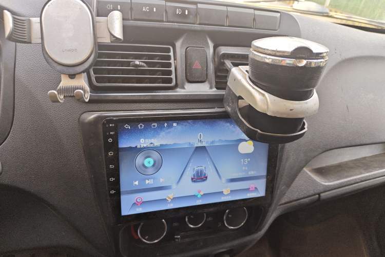 Used CHANGAN KAICHENG Ruixing M60 2020 1.5L Standard Version China VI 6-Seater DAM15KR