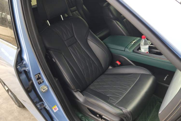 Used GAC Trumpchi GS8 2022 Double-Energy Series 2.0TM Two-Wheel Drive Prestige Edition (6 Seats)