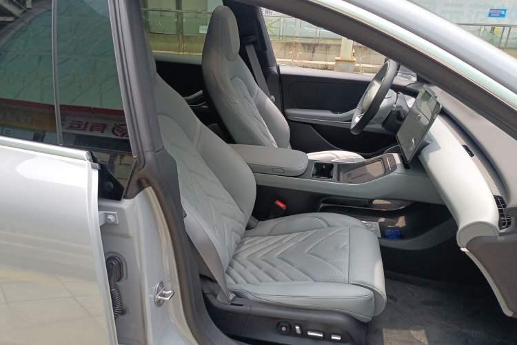 Used Nio ET5T 2025 100kWh Touring
