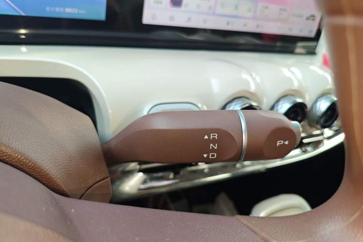 Used Wuling Bingo 2025 333 km Lingxi Connected Version
