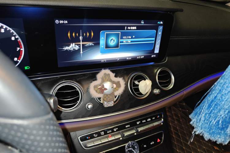 Used Mercedes-Benz E-Class 2018 Restyled E 300 L Sporty and Stylish Edition Audio And AC Panel