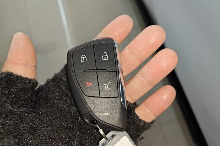 Used Buick Envision 2026 Model Equinox Plus 28T Two-Wheel-Drive Platinum Edition