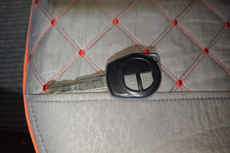 Used Suzuki Alto 2013 1.0L Automatic Luxury Model