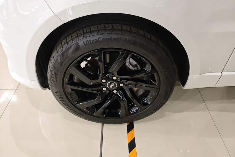 Used Land Rover Range Rover Sport 2020 3.0 L6 SE
