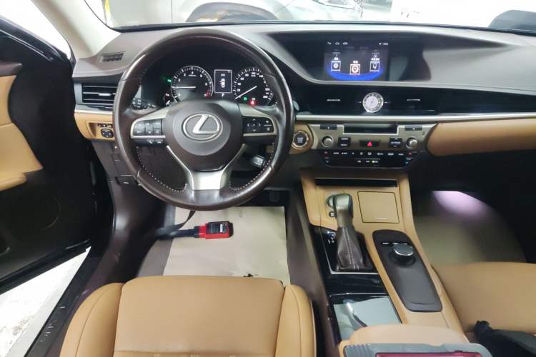 Used Lexus ES 2015 200 Elite Edition