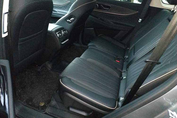 Used Chery Tiggo 9 2023 2.0T Dual-Clutch Two-Wheel Drive Luxury Edition 5 Seats