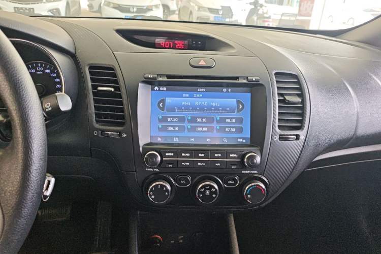 Used Kia K3 2015 1.6L Automatic GL
