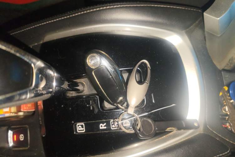 Used Nissan X-Trail 2020 2.0L XL ITS CVT 2WD SmartConnect Comfort Edition Vehicle Key