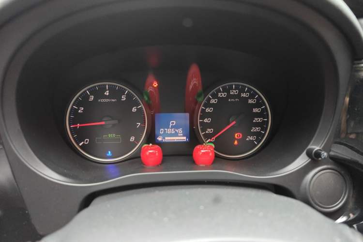 Used Mitsubishi Outlander 2021 Revised Version 2.0L Two-Wheel Drive Comfort Edition 5 Seats Instrument Cluster