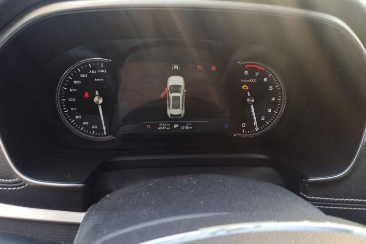 Used Roewe RX5 2018 30T Two-Wheel Drive Automatic Internet Platinum Edition
