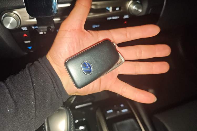 Used Lexus GS 2016 300h Premier Edition
