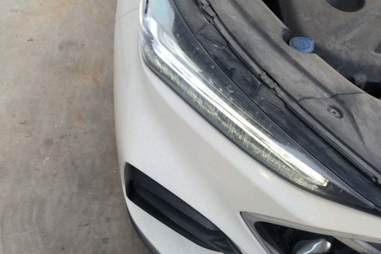 Used CHANGAN OSHAN X5 2021 1.5T DCT Flagship Edition Right Front Headlight