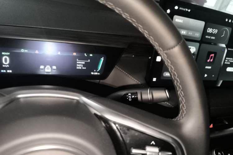 Used Wey Latte DHT-PHEV 2022 1.5T Four-Wheel Drive Extra-Large Version Gear Lever