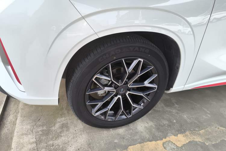 Used Oshan Z6 2022 Blue Whale 1.5T DCT Smart Edition
