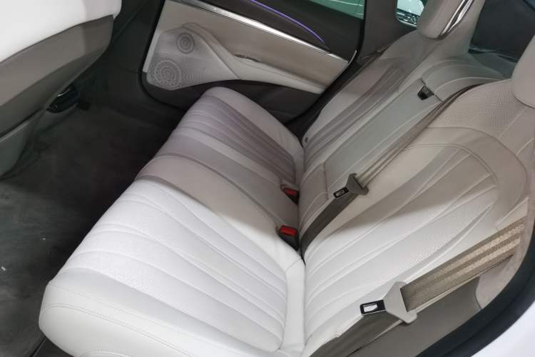 Used IM L7 2022 Pro Model Left Rear Seat