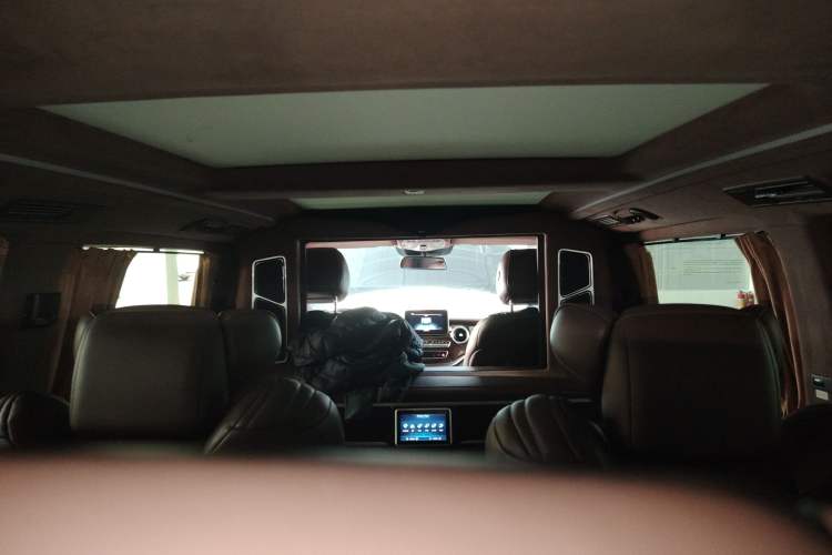 Used Mercedes-Benz V-Class 2017 V 260 Prestige Edition
