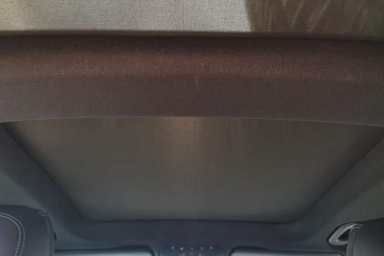 Used Mercedes-Benz GLC 2018 GLC 300 4MATIC Sport Edition Headliner