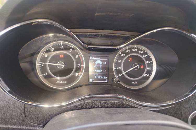 Used Baojun 560 2016 1.5T Manual Luxury Model