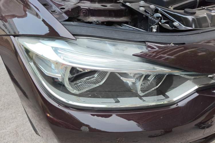 Used BMW 3 Series 2016 320Li Luxury Design Package
