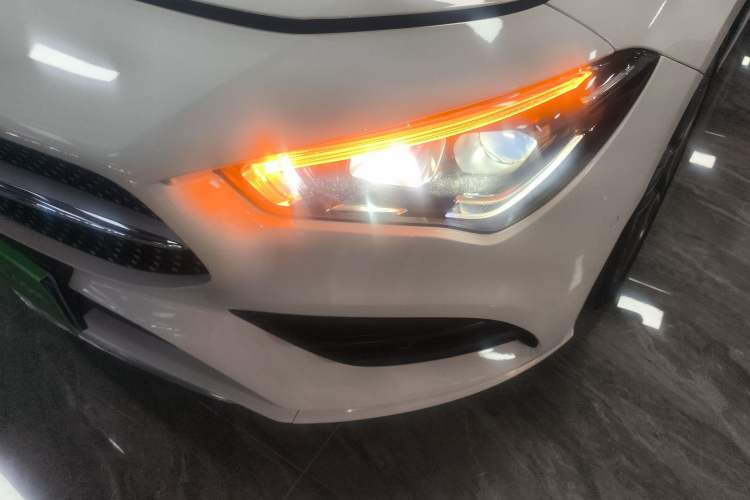 Used Mercedes-Benz CLA 2021 CLA 200
