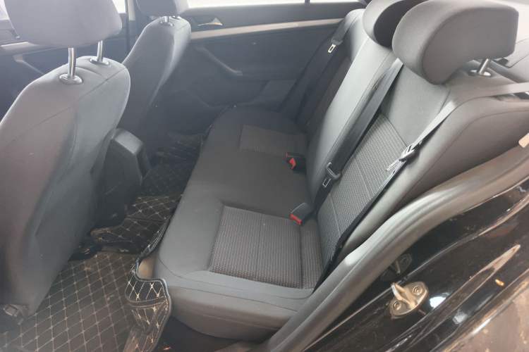 Used Volkswagen Lavida 2017 1.6L Automatic Fashion Edition