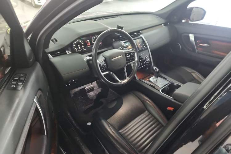 Used Land Rover Discovery Sport New Energy 2022 Facelifted P300e Plug-in Hybrid Electric Version