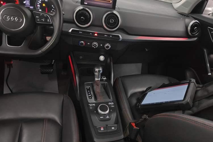 Used Audi Q2L 2022 35 TFSI Progressive Dynamic Edition
