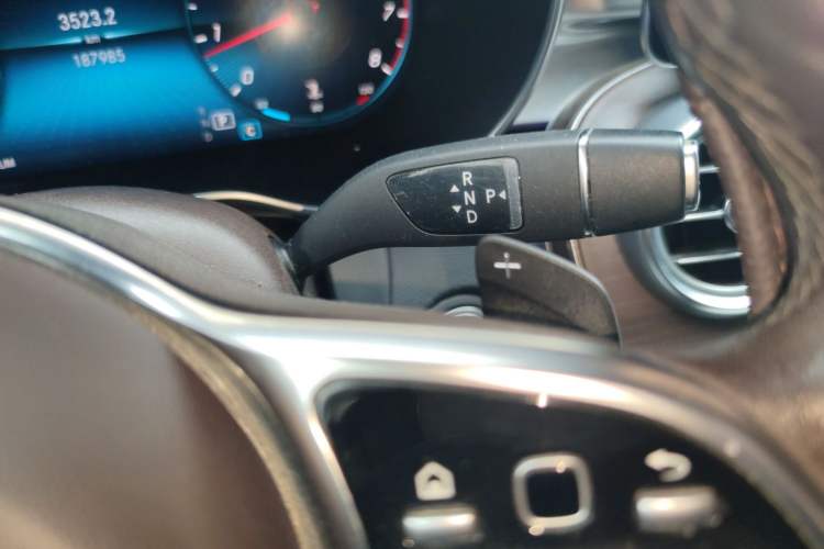 Used Mercedes-Benz GLC 2020 GLC 260 L 4MATIC Luxury Model Gear Lever