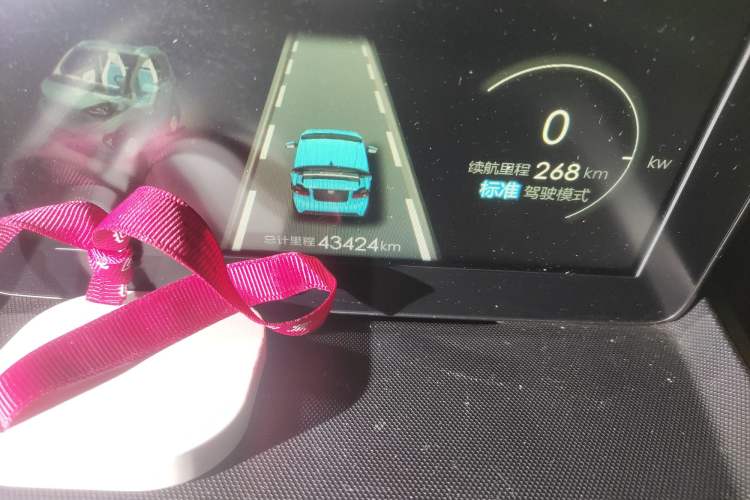 Used Baojun E100 2020 305KM Smart Enjoyment Version Odometer Close Up