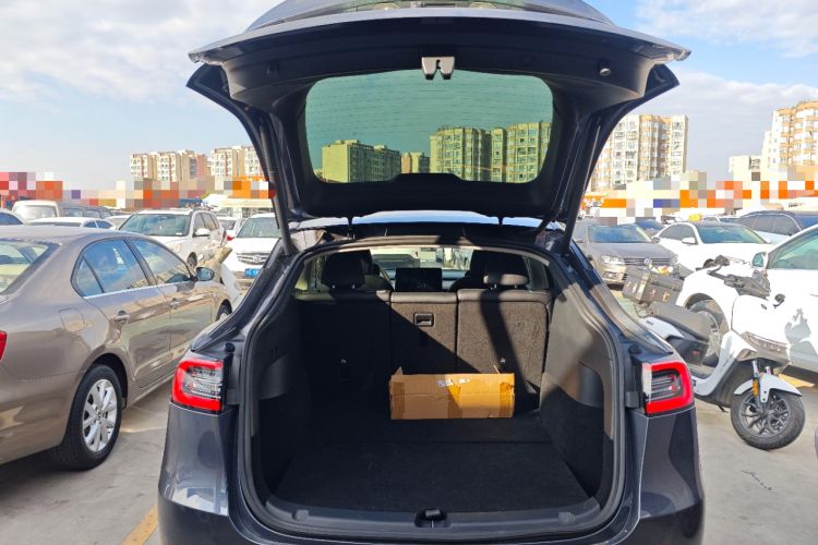 Used Tesla Model Y 2021 Long-Range All-Wheel-Drive Version 3D7