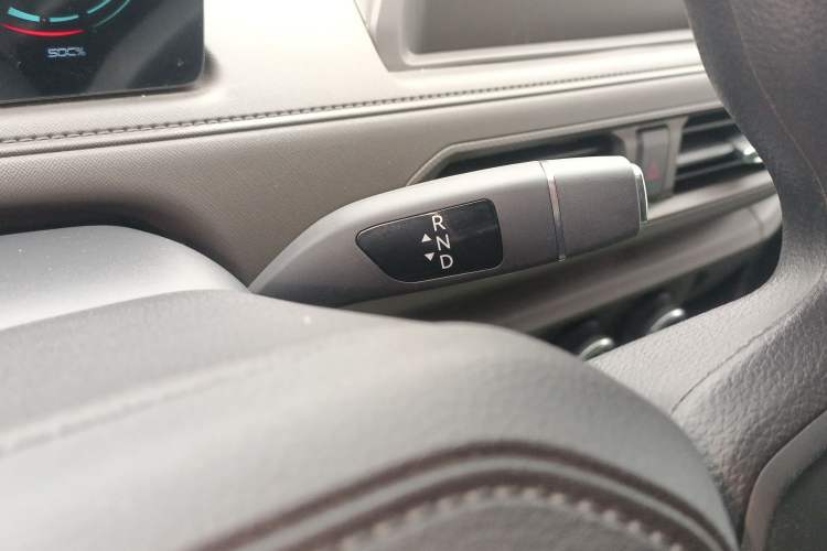 Used JMC E Fushun 2025 Model 41.5 kWh Blind Window Version, Short Wheelbase Low Roof, 3.0 tons
