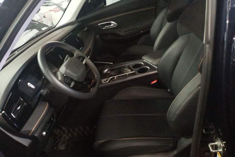 Used CHANGAN OSHAN X7 PLUS 2023 Enjoy Edition 1.5T Automatic Prestige Model Left Front Seat