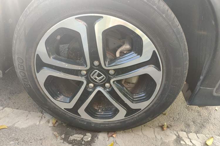 Used Honda XR-V 2015 1.8L VTi CVT Luxury Edition Right Front Wheel Hub