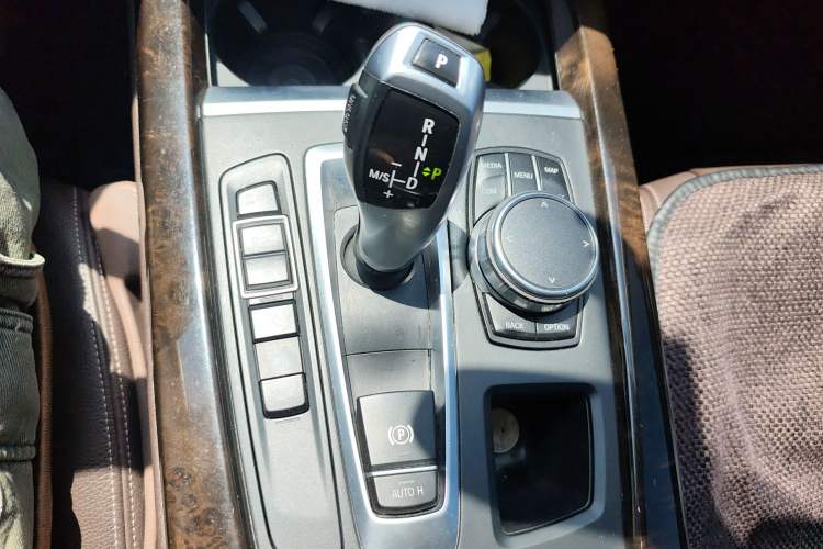 Used BMW X5 2017 xDrive28i Gear Lever