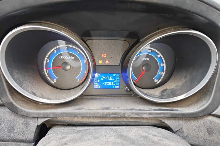 Used CHANGAN KAICHENG Ruixing M90 2021 2.0L Standard Version Flat-Top Liftgate 6-Seater LJ481Q6
