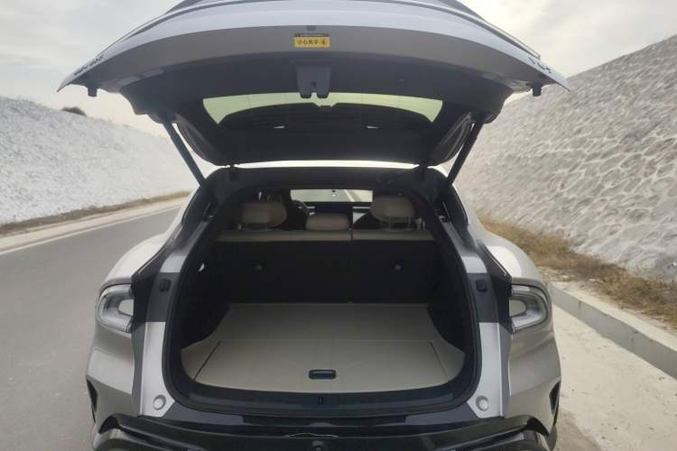 Used Xiaomi Auto YU7 2025 Ultra-Long Range Rear-Wheel Drive Version