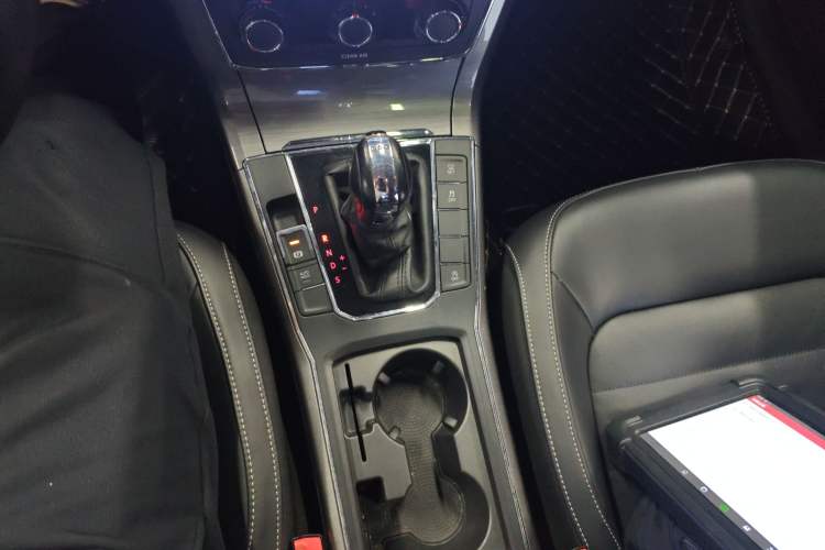 Used Volkswagen Passat 2017 280TSI DSG Luxury Edition