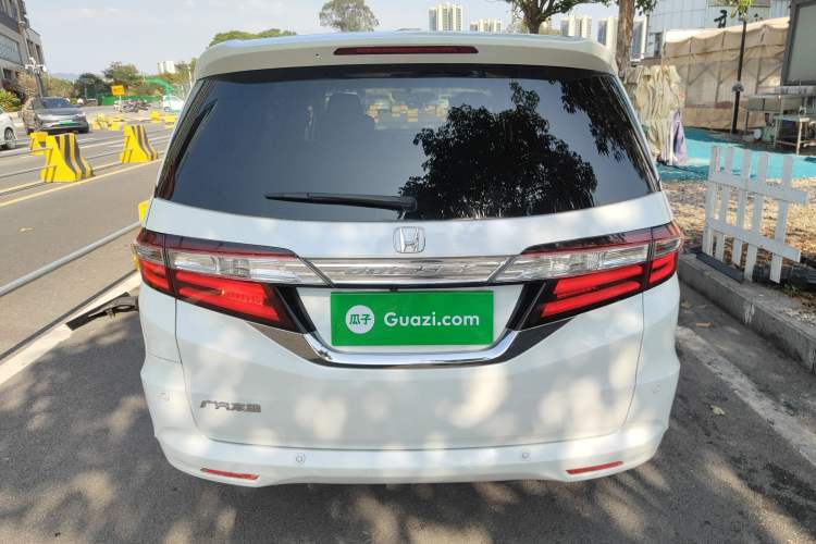 Used Honda Odyssey 2015 Updated Version 2.4L Smart Edition