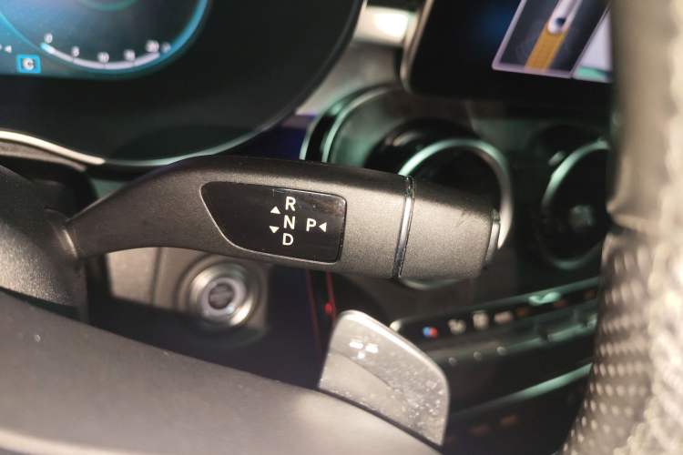 Used Mercedes-Benz C-Class 2020 Restyled C 200 L Fashion Edition Sport Version Gear Lever