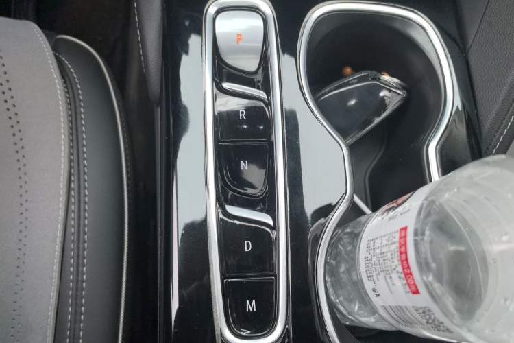 Used Buick Envision 2022 Encore Plus 652T Five-Seat Luxury Model