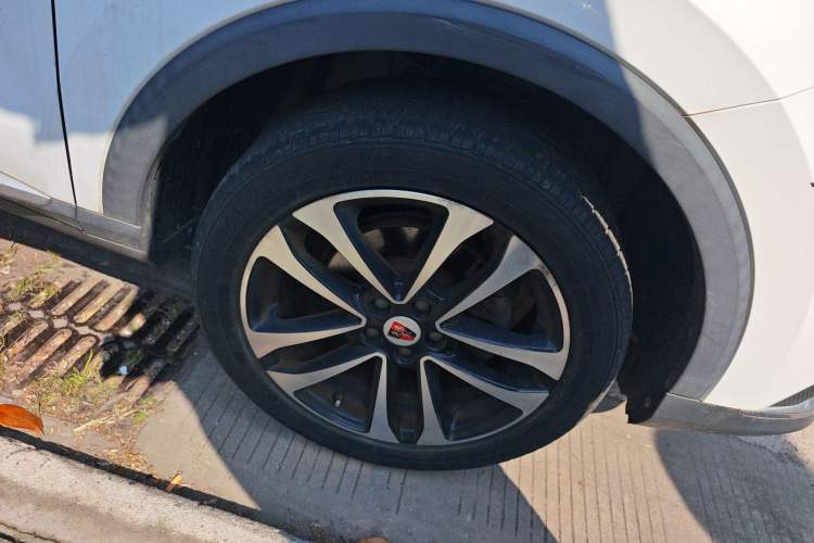 Used Roewe RX3 2020 1.6L CVT 4G Connected Ultra-Cool Flagship Edition
