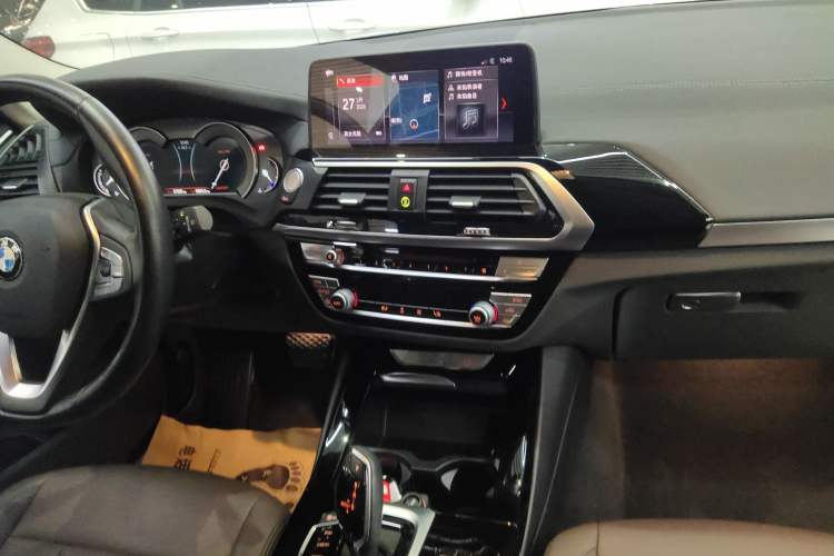 Used BMW X3 2018 xDrive25i Luxury Package China VI Emission Standard
