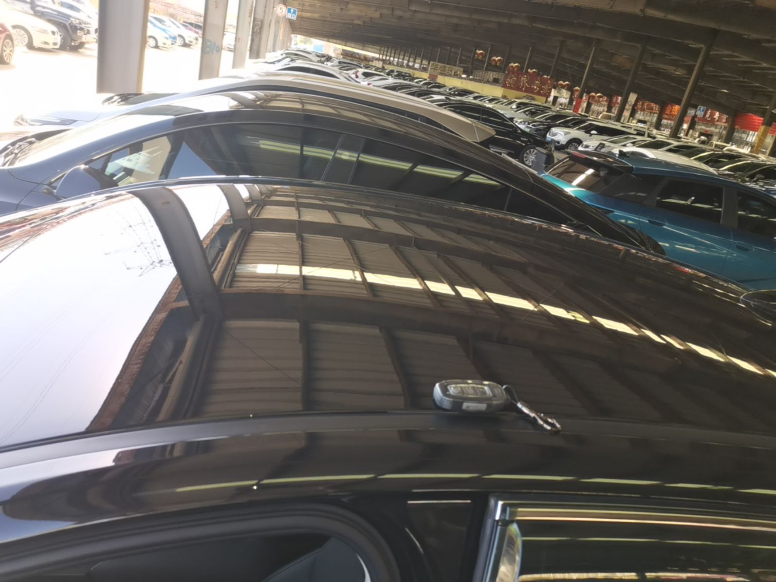 Hongqi E-QM5 2022 431 km Charge & Enjoy Edition — снимка 7